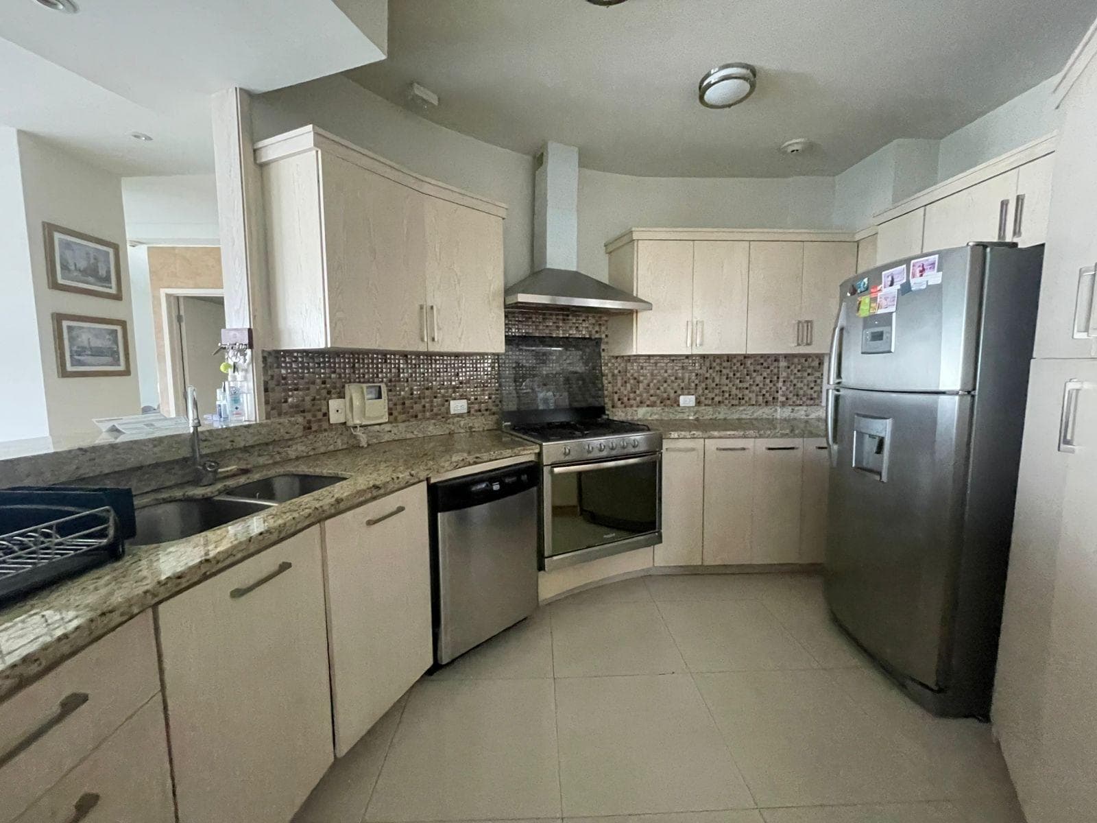 APARTMENT FOR SALE IN VALLE ORIENTE