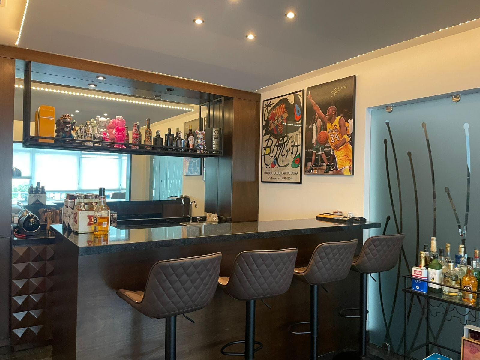 APARTMENT FOR SALE IN LOMAS DEL VALLE