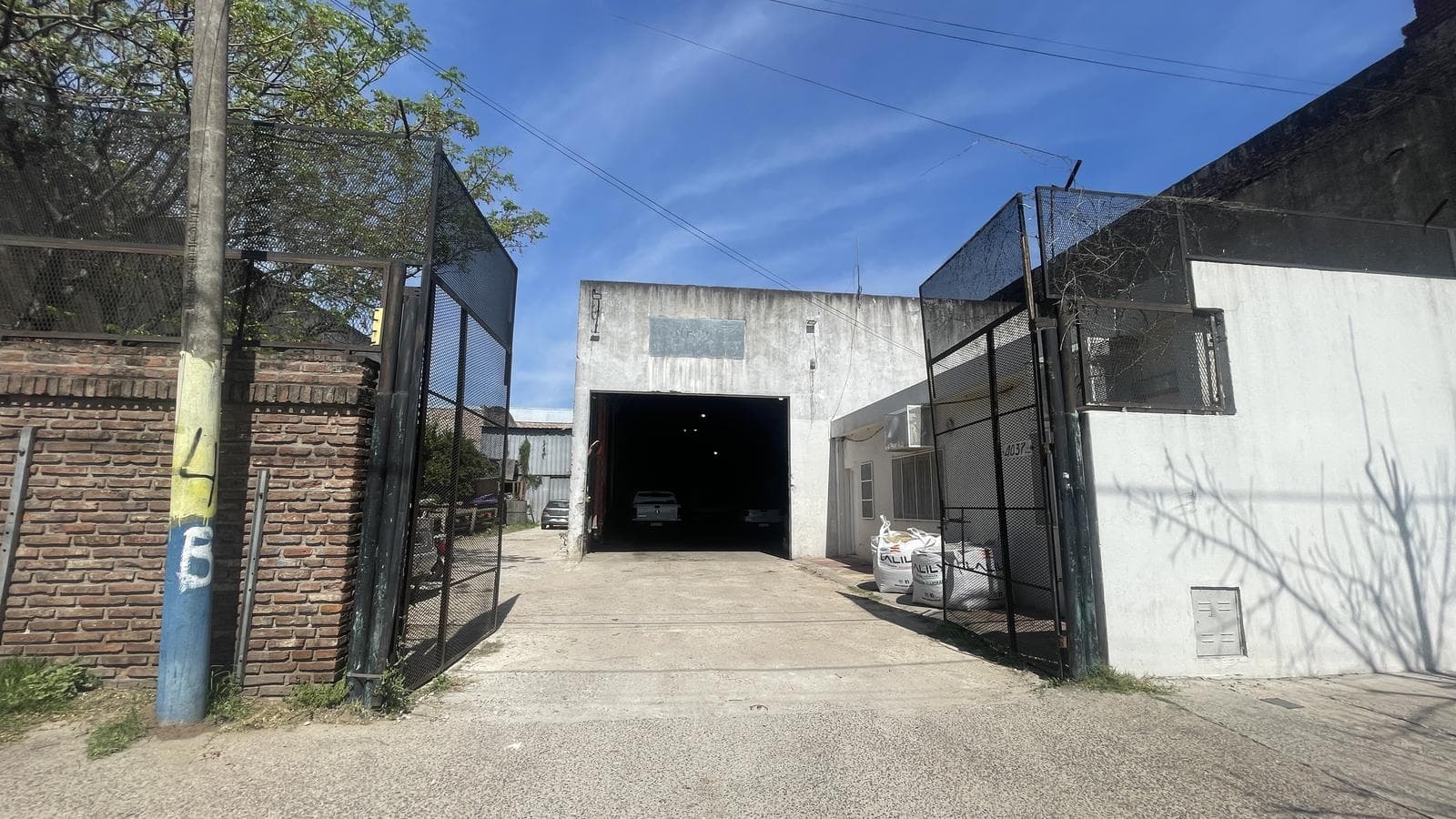 Warehouse in Bella Vista