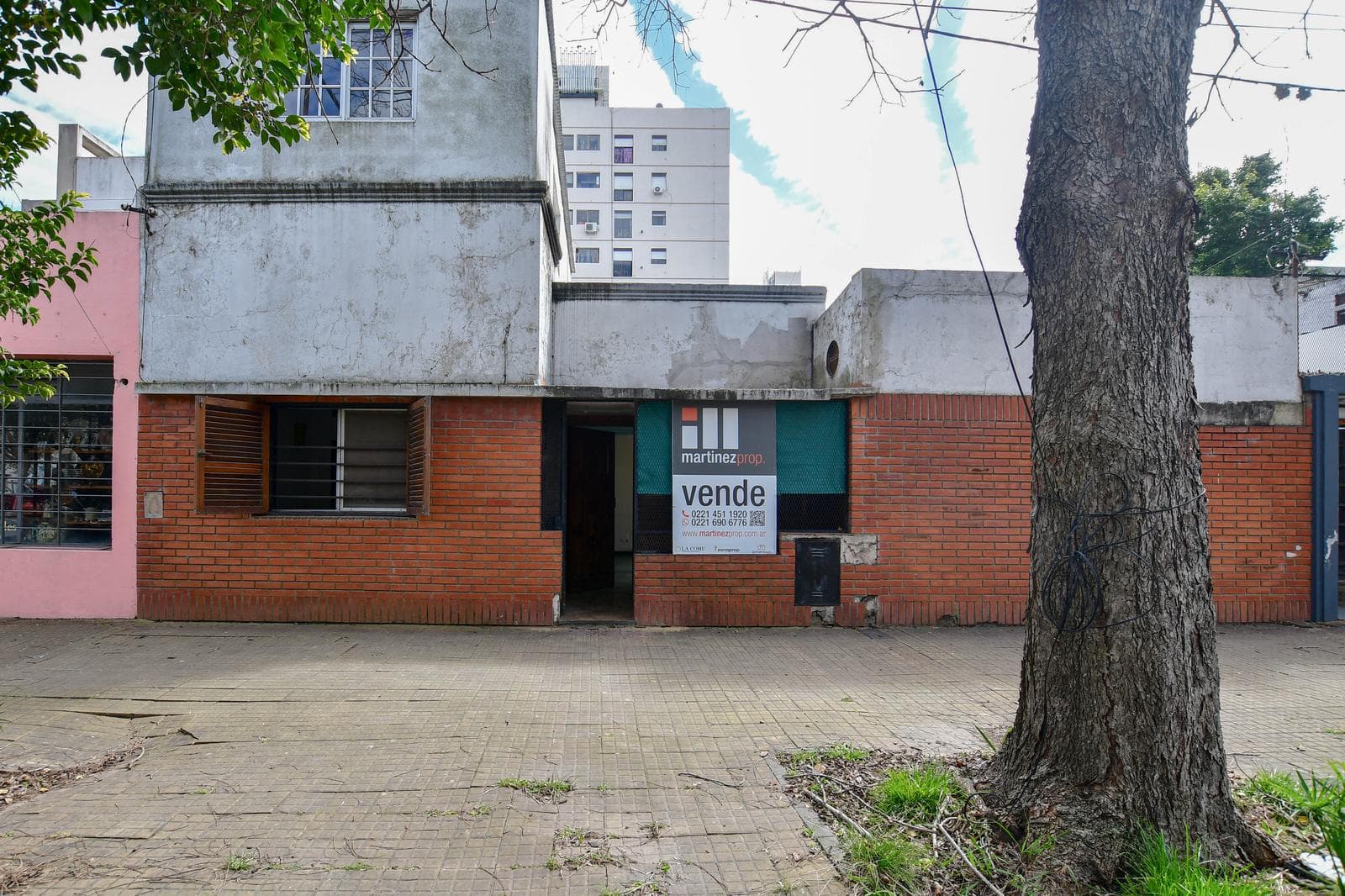 PH in La Plata