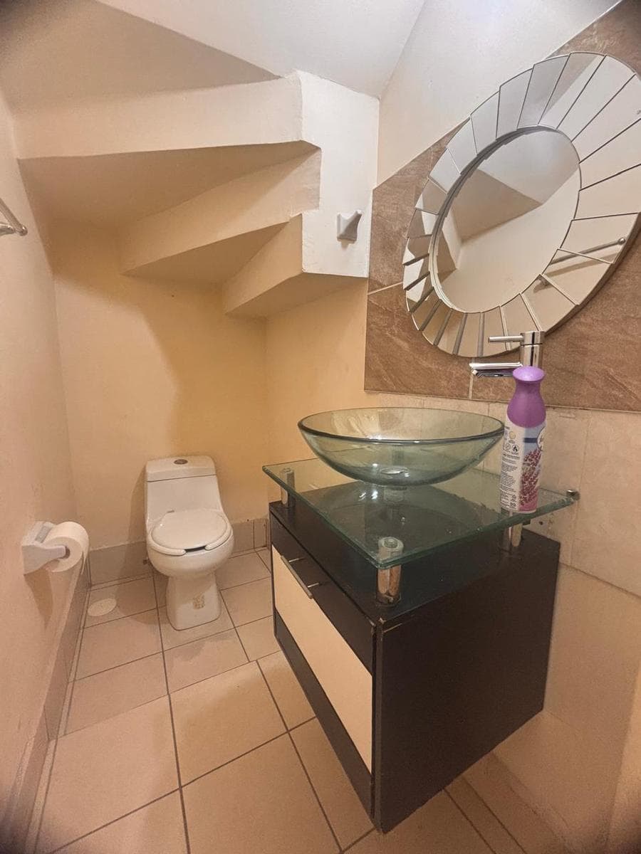 Casa en Venta, Valle de Los Nogales 2E APODACA, NL Sector Privado