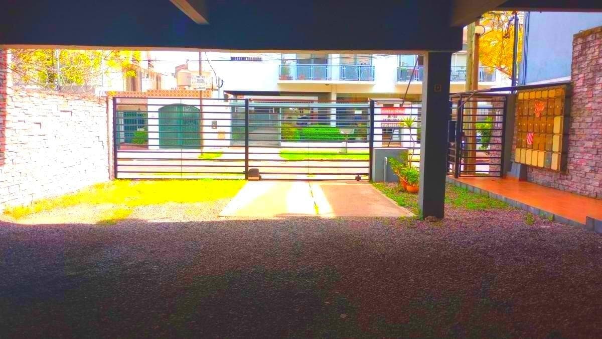 For Sale, Apartment, 2 Rooms, Balcony, Parking Space, Morón