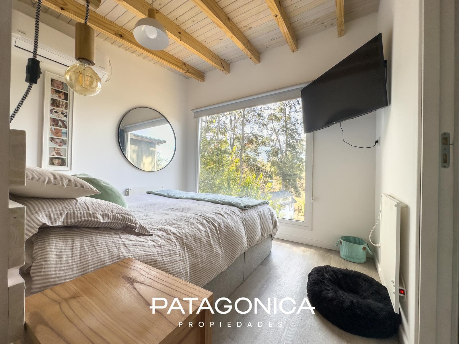 Modern 85 m² house with a view of Lake V. Correntoso.