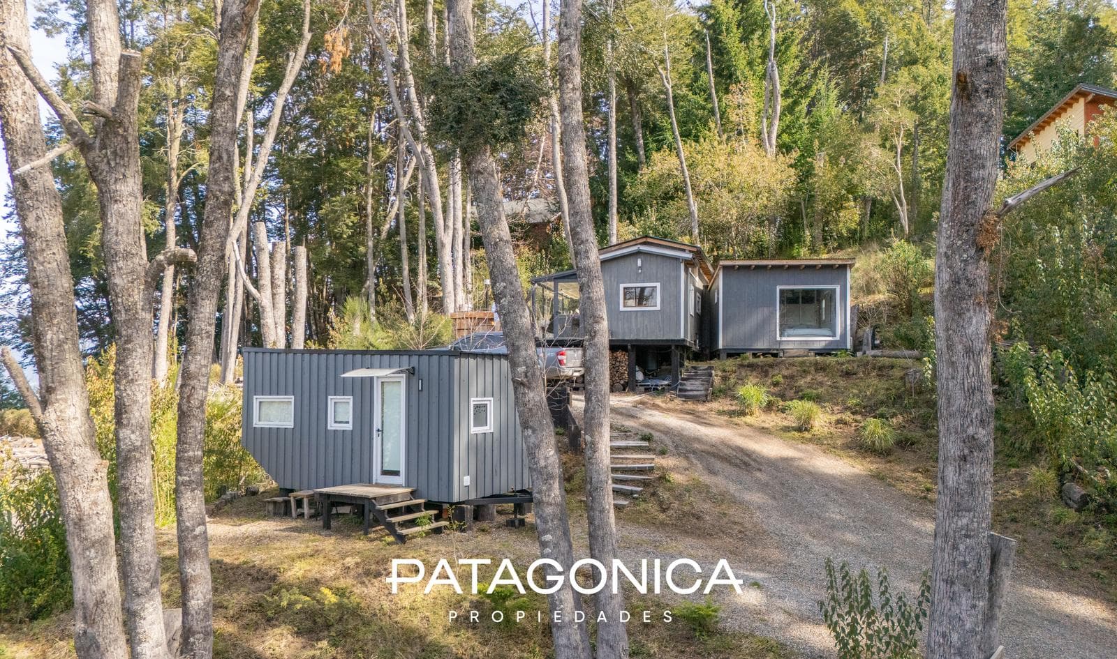 Modern 85 m² house with a view of Lake V. Correntoso.