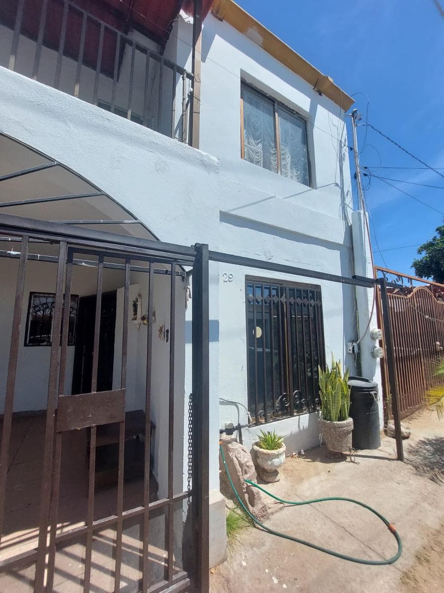 House for sale in Colonia, in Villa Dorada, on Piña Street, past Progreso Boulevard.