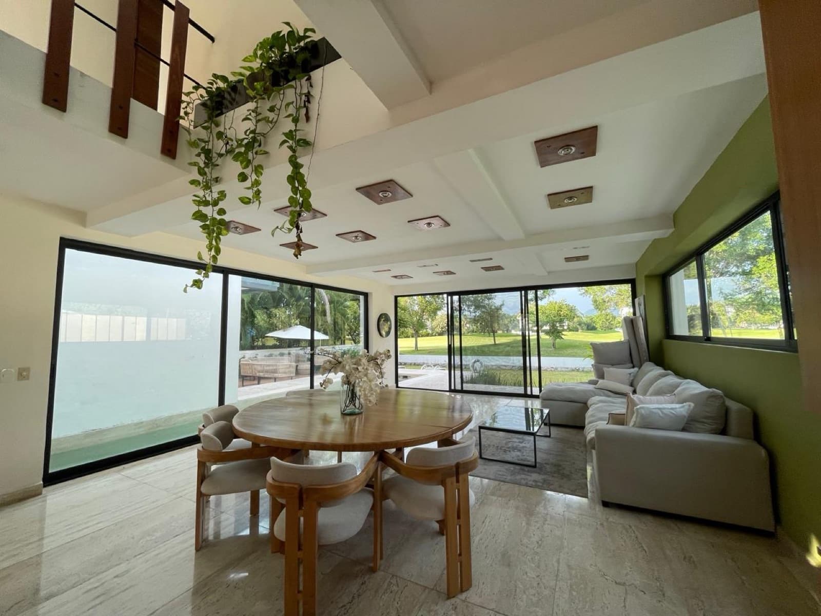 House - Paraíso Country Club Subdivision