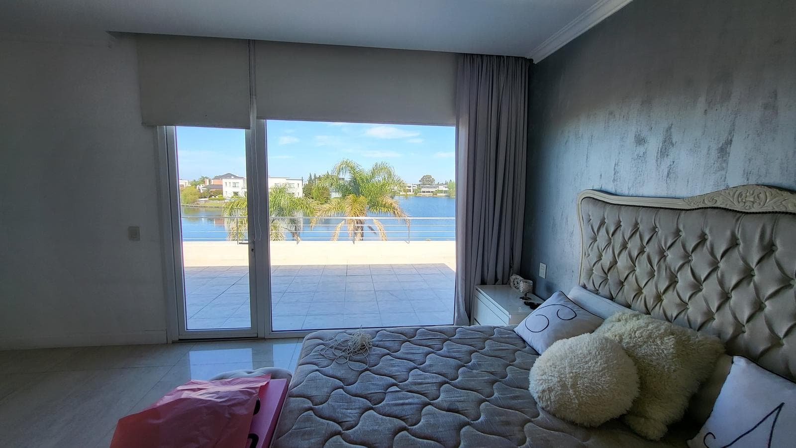 House for Sale Near the Lagoon in Los Alisos - Nordelta - Will Consider a Trade