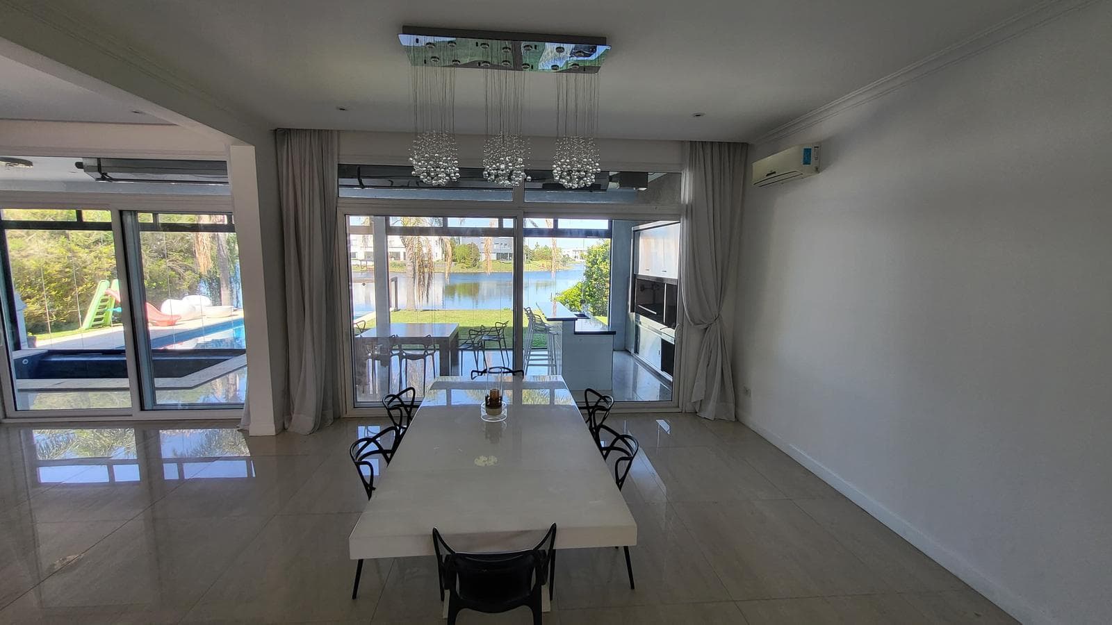 House for Sale Near the Lagoon in Los Alisos - Nordelta - Will Consider a Trade