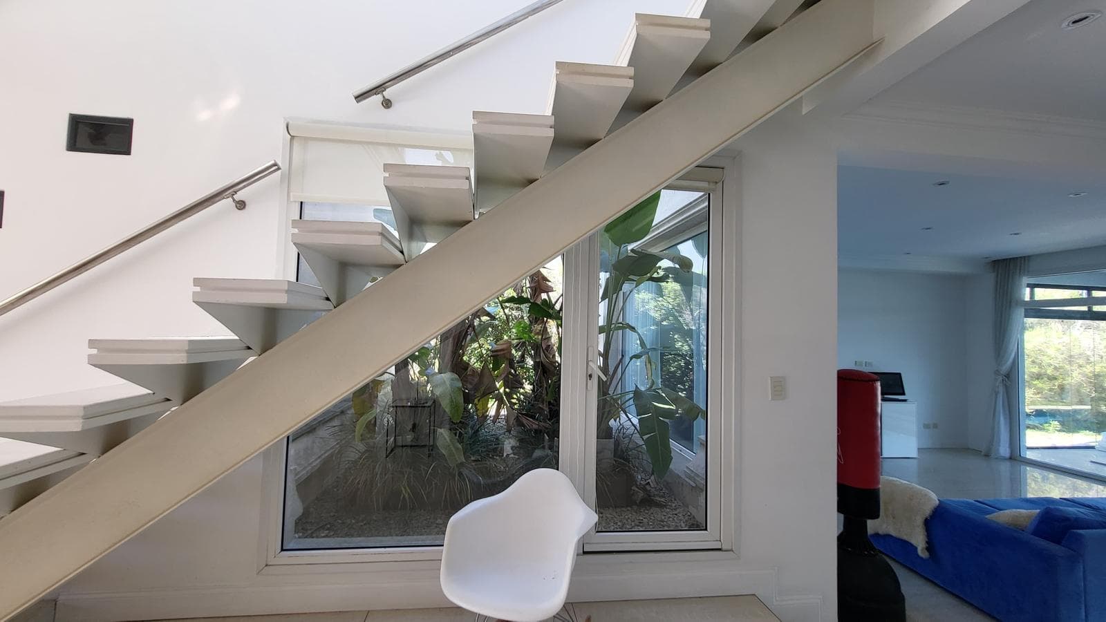 House for Sale Near the Lagoon in Los Alisos - Nordelta - Will Consider a Trade