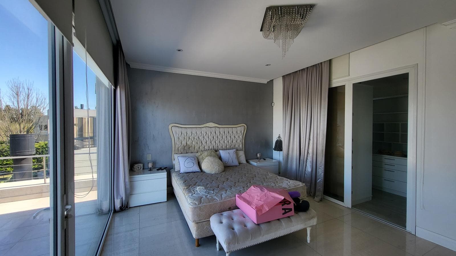 House for Sale Near the Lagoon in Los Alisos - Nordelta - Will Consider a Trade