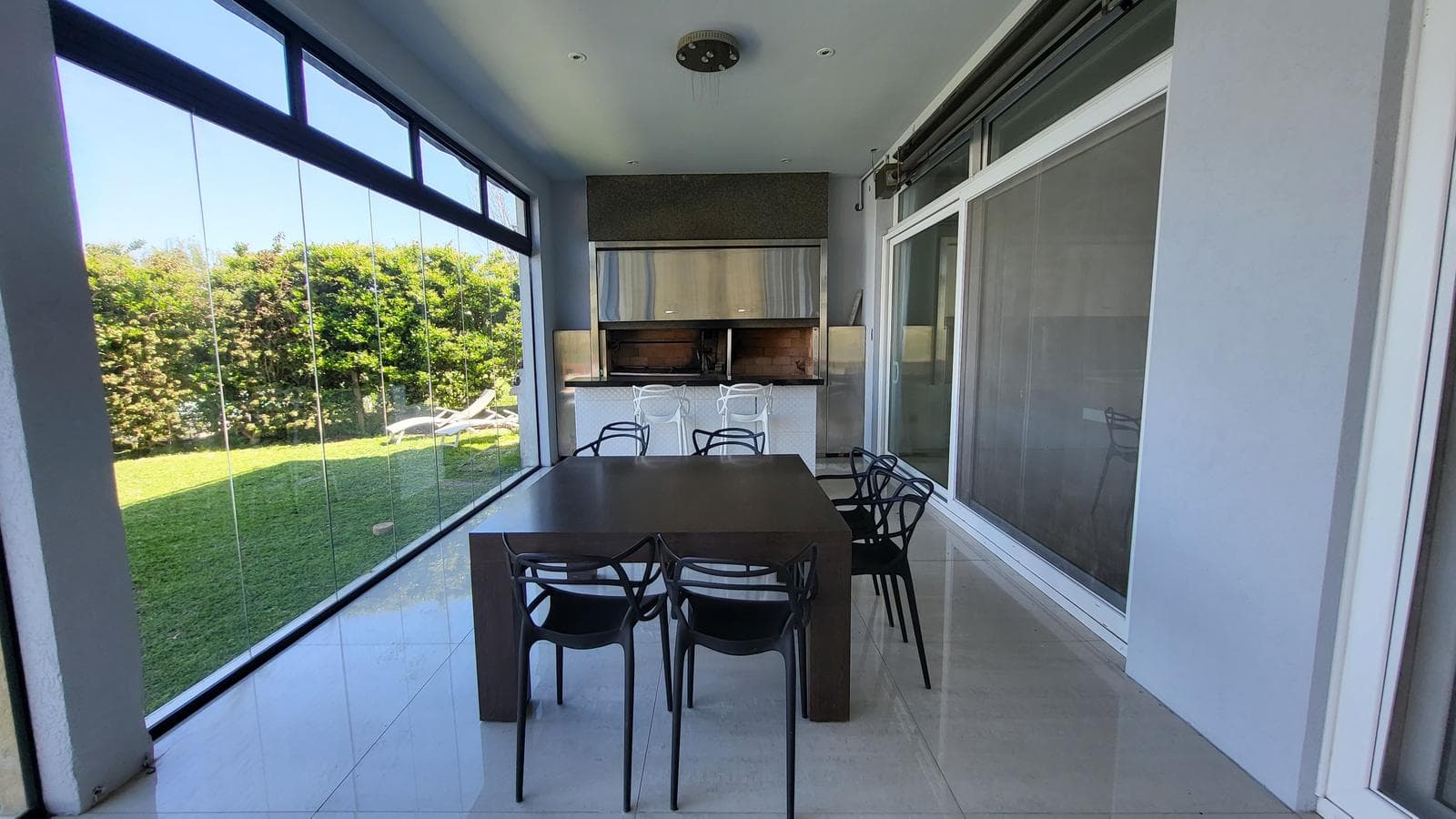 House for Sale Near the Lagoon in Los Alisos - Nordelta - Will Consider a Trade