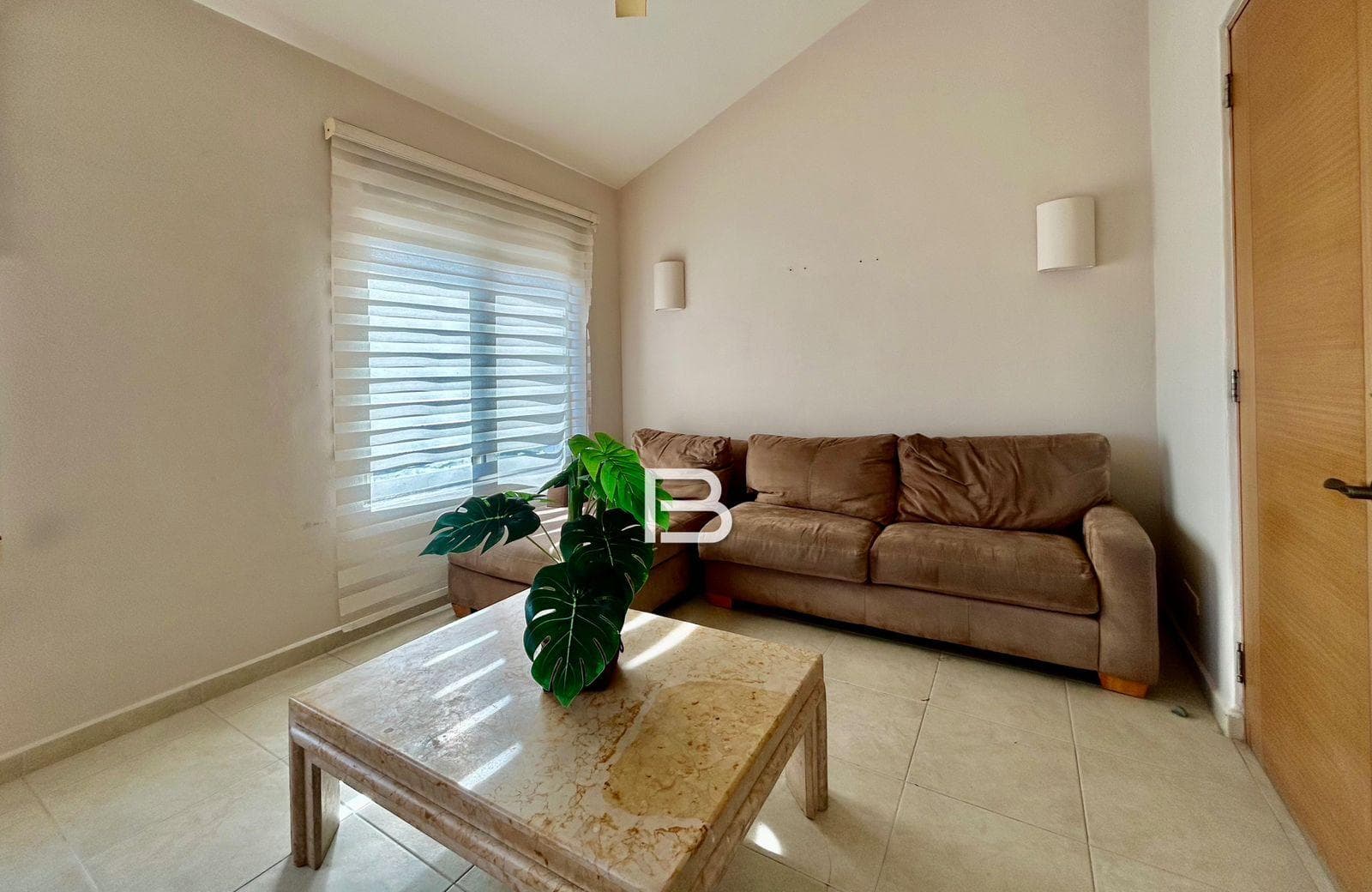 Isla Dorada: Furnished Apartment for Rent