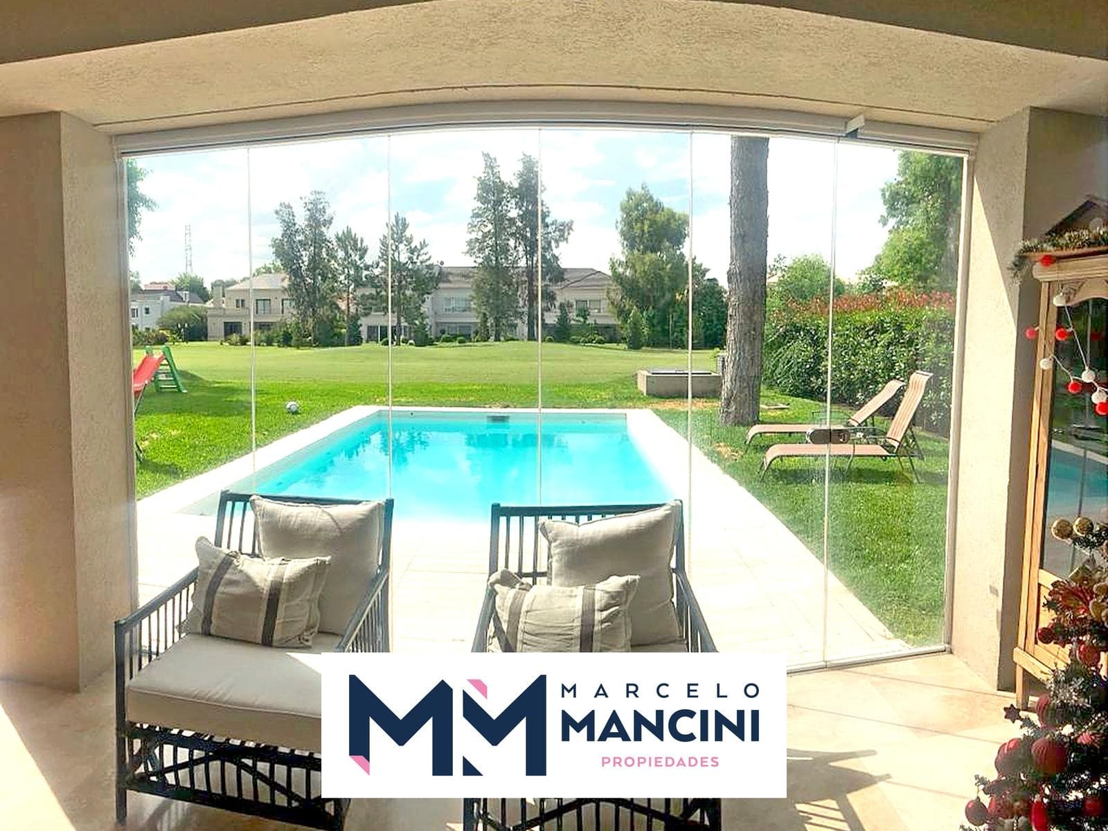 CANNING FOR SALE: House in Saint Thomas (East-West), 6 Rooms