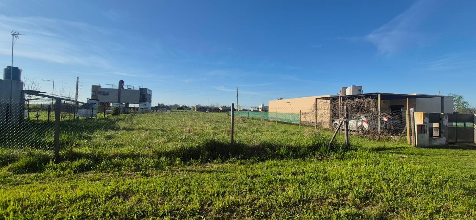 LOTS-FUNES--ABIERTO NEIGHBORHOOD-FUNES-VERDE - DEED - FENCED