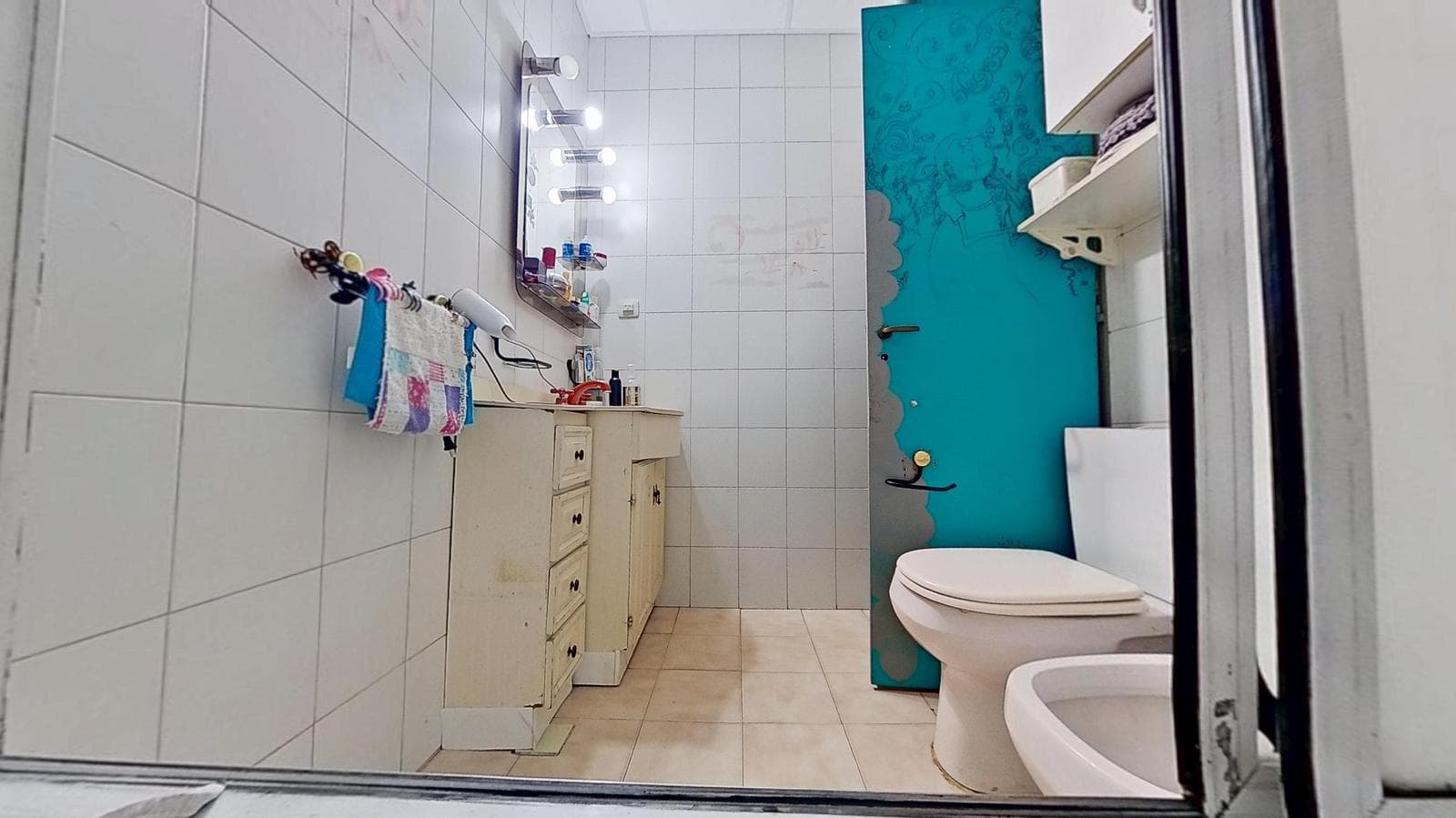 FOR SALE: House with a large yard and barbecue area in Quilmes Oeste