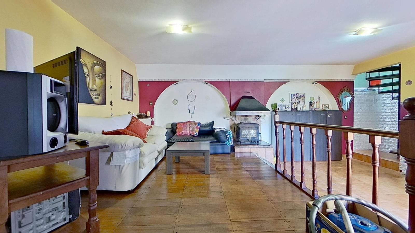 FOR SALE: House with a large yard and barbecue area in Quilmes Oeste