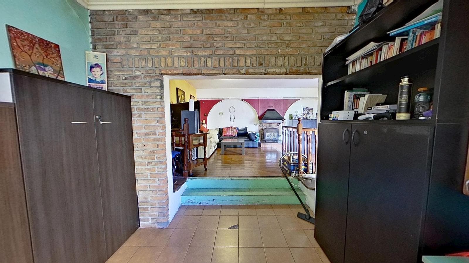 FOR SALE: House with a large yard and barbecue area in Quilmes Oeste