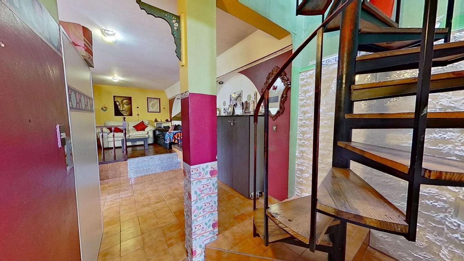 FOR SALE: House with a large yard and barbecue area in Quilmes Oeste