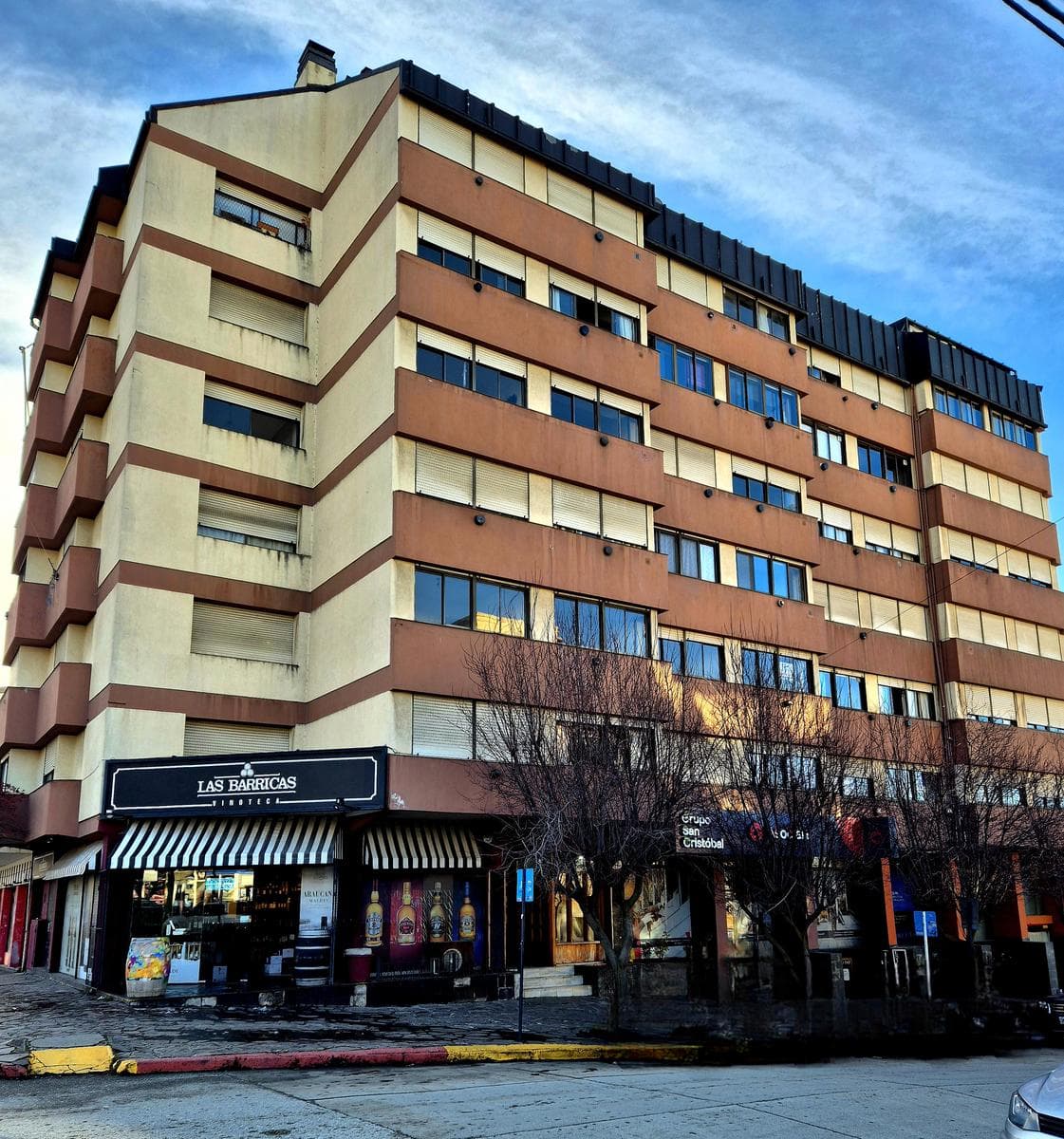 Centrally Located Studio Apartment for Sale with Partial Lake View - Bariloche
