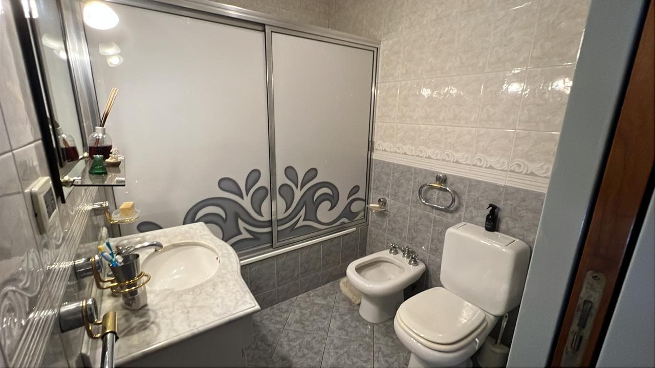 House for sale with financing available, Lanús West, Greater Buenos Aires, South Zone.