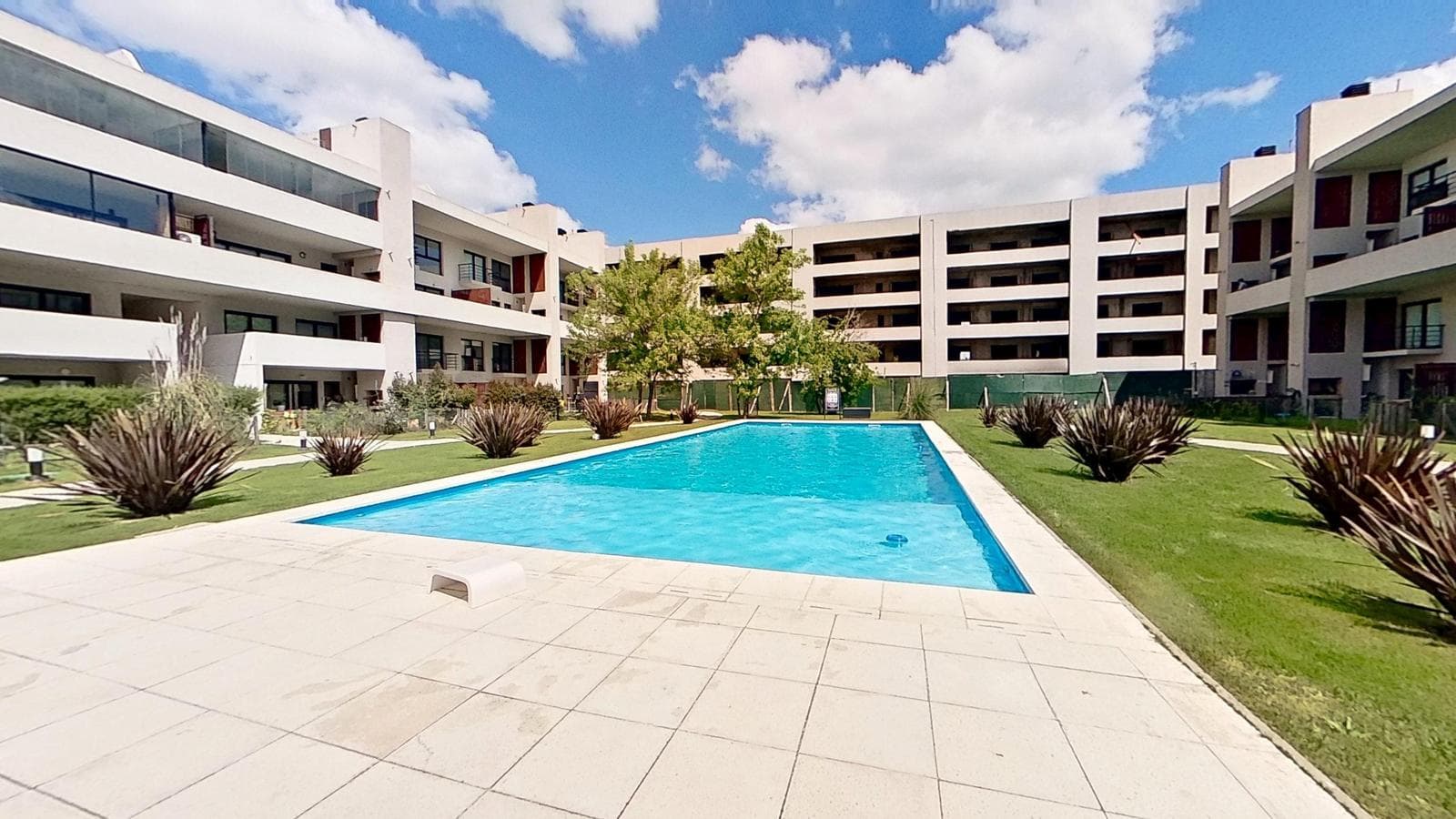 4-Bedroom Duplex for Sale with Private Terrace and 2 Parking Spaces – Vivo Tortuguitas