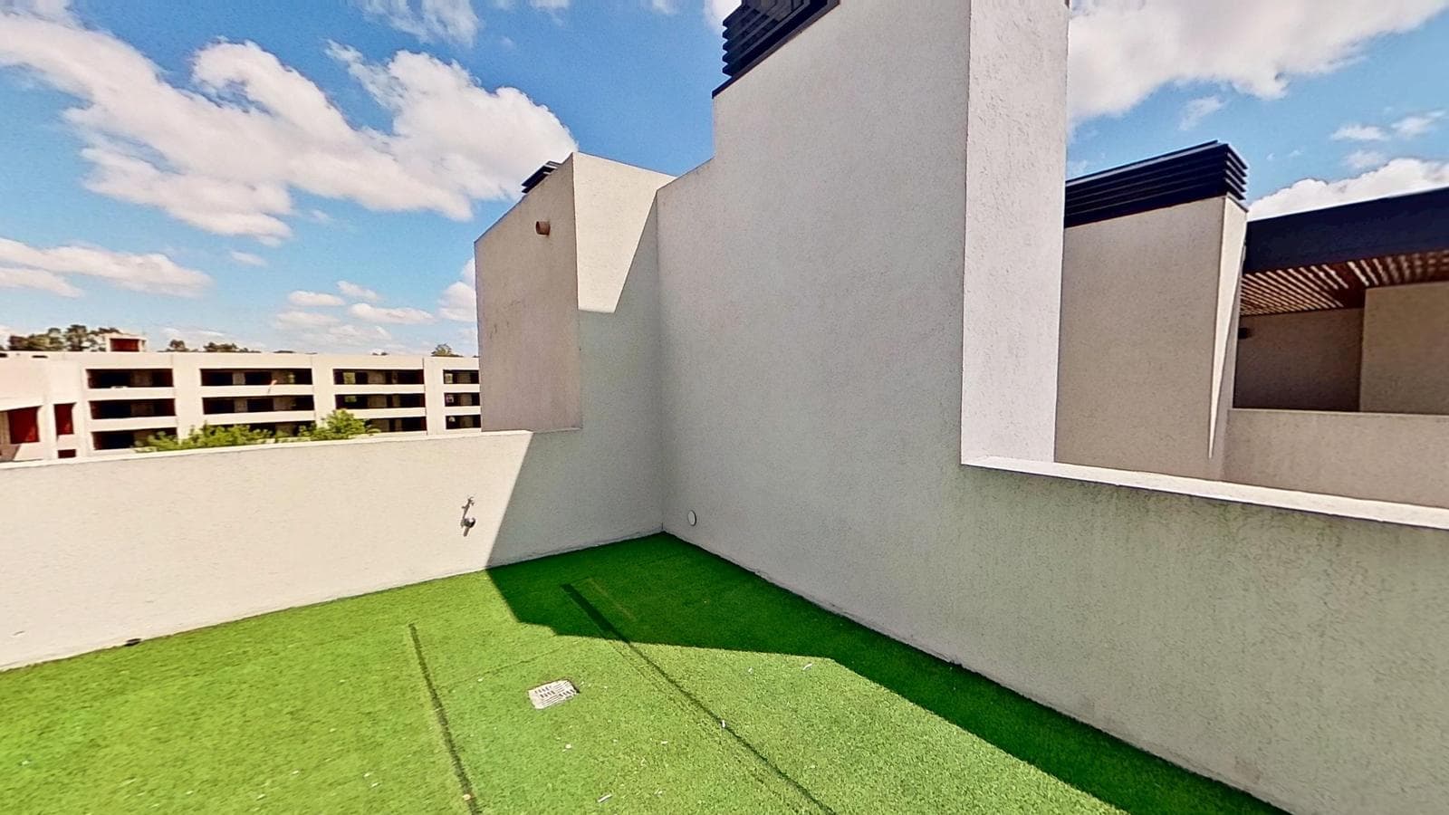 4-Bedroom Duplex for Sale with Private Terrace and 2 Parking Spaces – Vivo Tortuguitas