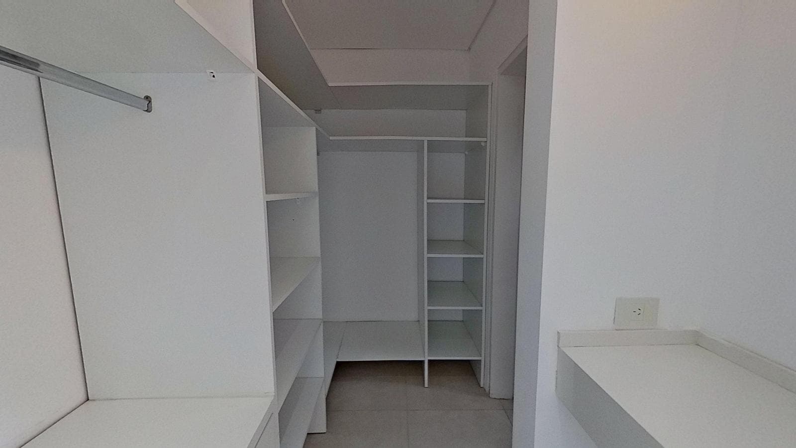 4-Bedroom Duplex for Sale with Private Terrace and 2 Parking Spaces – Vivo Tortuguitas