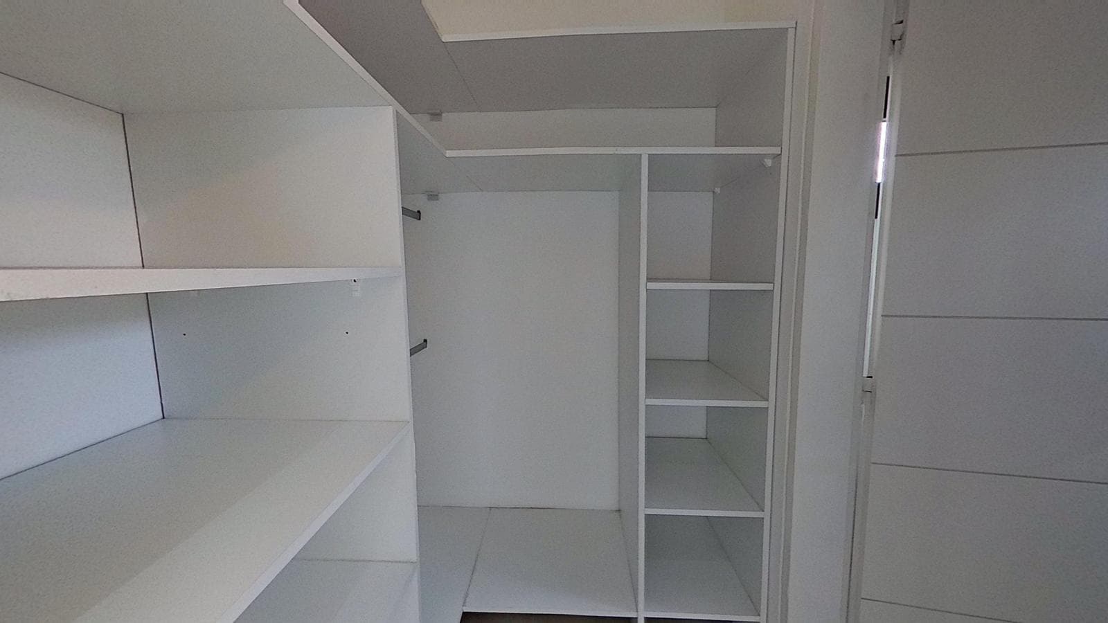 4-Bedroom Duplex for Sale with Private Terrace and 2 Parking Spaces – Vivo Tortuguitas