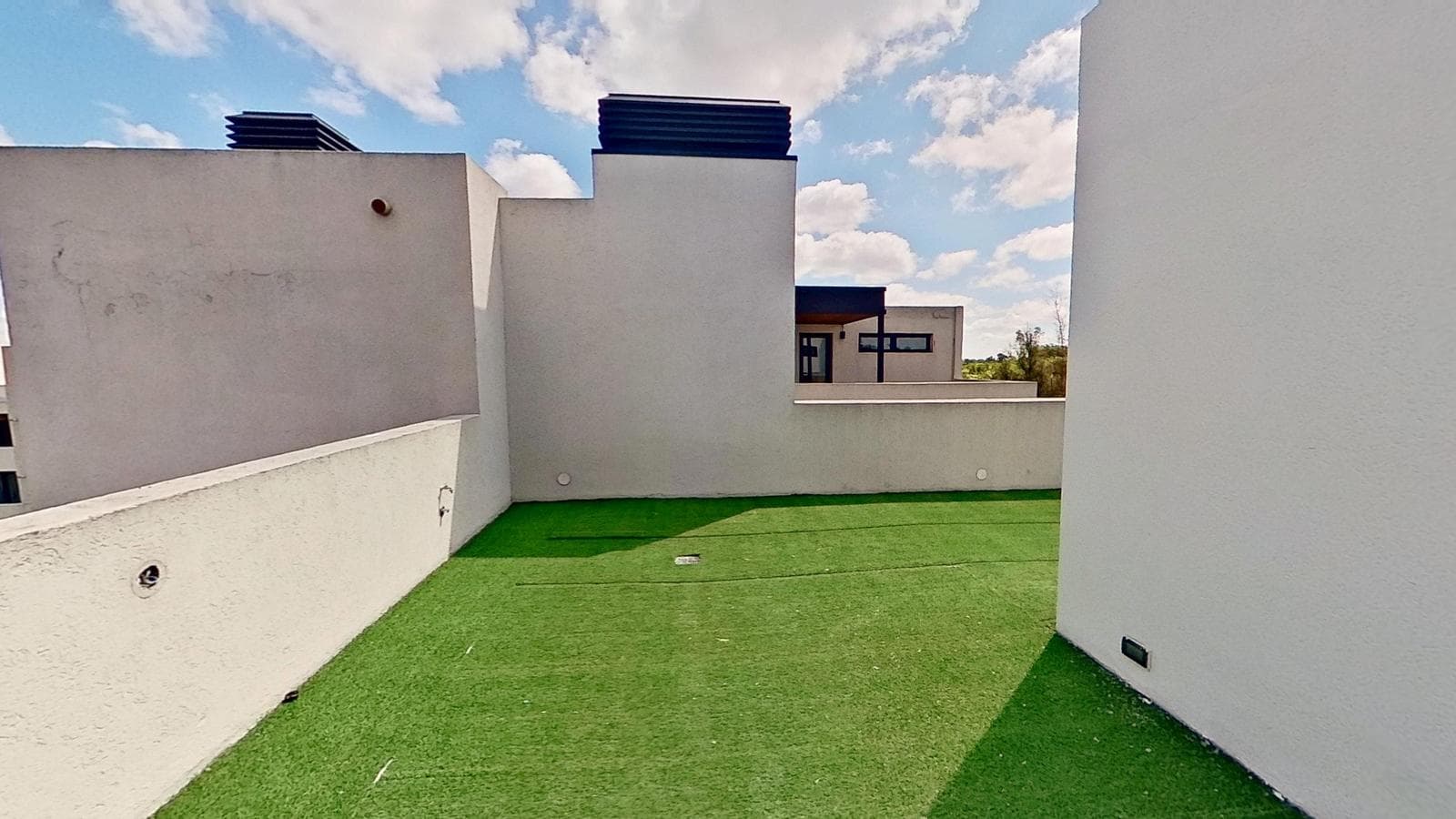 4-Bedroom Duplex for Sale with Private Terrace and 2 Parking Spaces – Vivo Tortuguitas