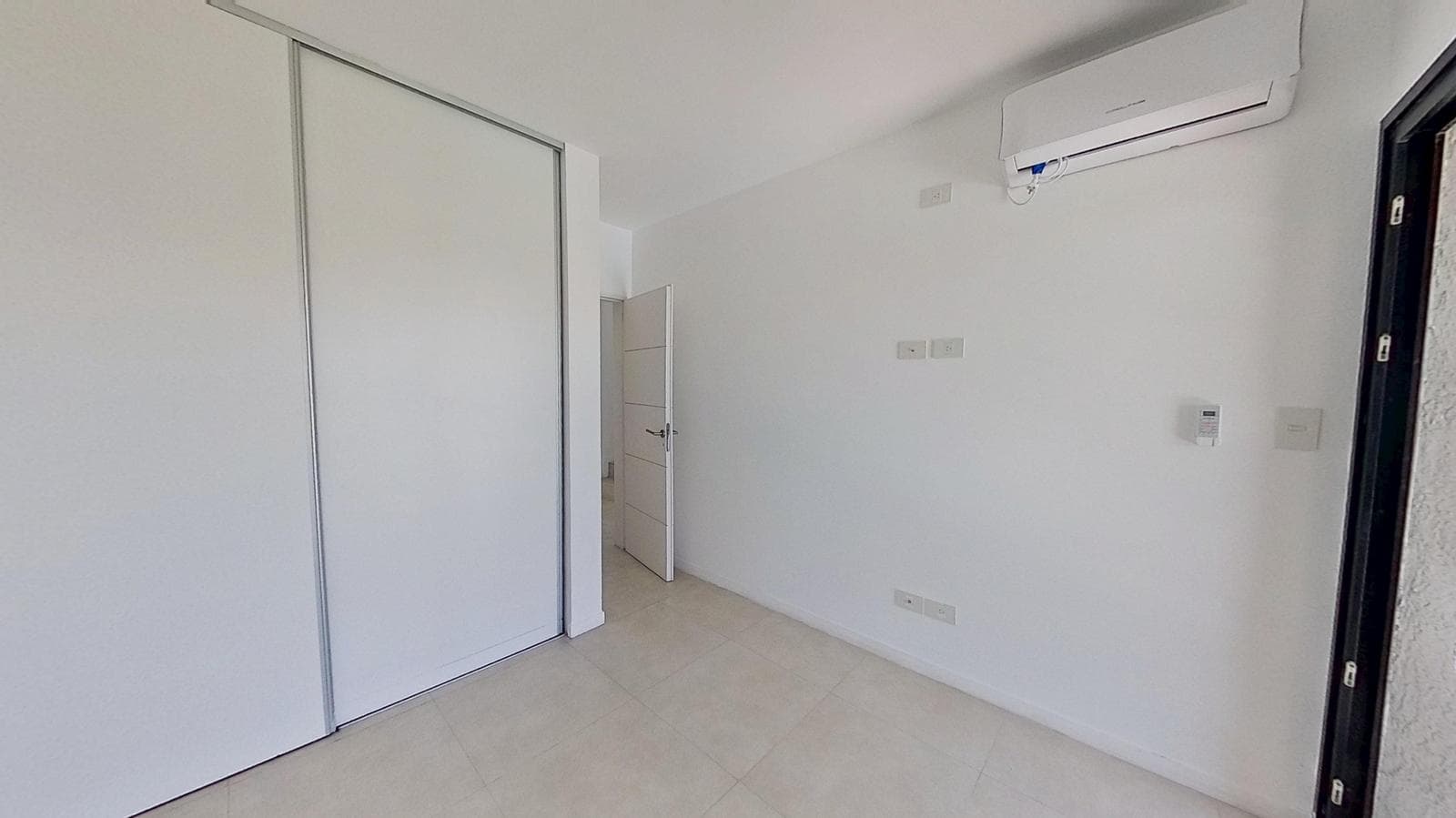 4-Bedroom Duplex for Sale with Private Terrace and 2 Parking Spaces – Vivo Tortuguitas