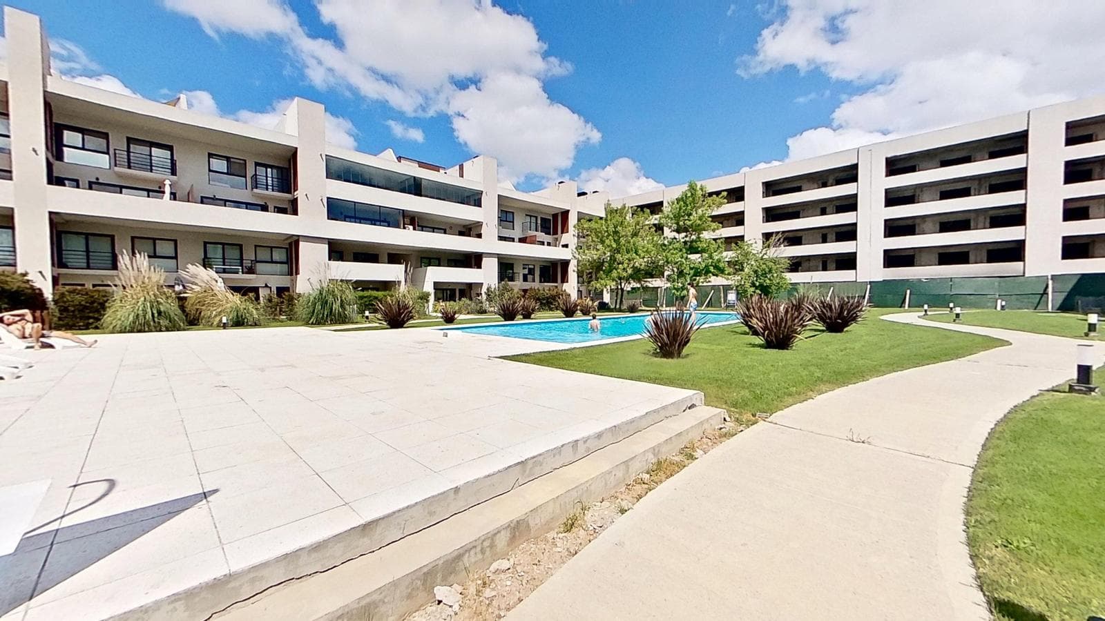 4-Bedroom Duplex for Sale with Private Terrace and 2 Parking Spaces – Vivo Tortuguitas