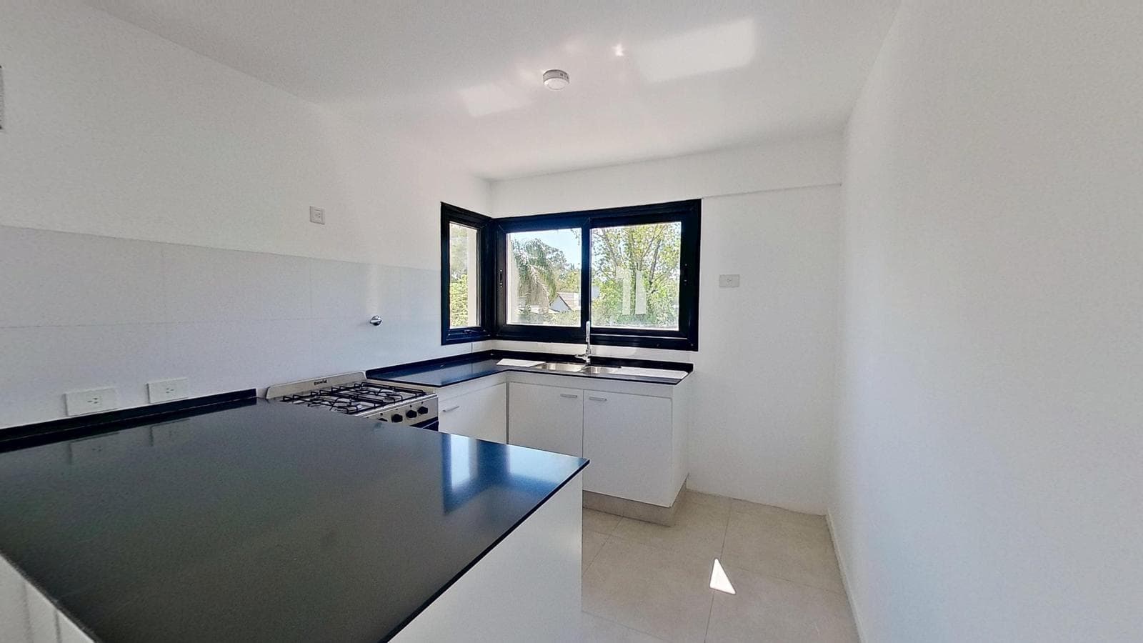 4-Bedroom Duplex for Sale with Private Terrace and 2 Parking Spaces – Vivo Tortuguitas