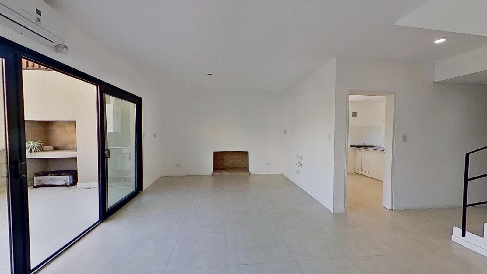 4-Bedroom Duplex for Sale with Private Terrace and 2 Parking Spaces – Vivo Tortuguitas
