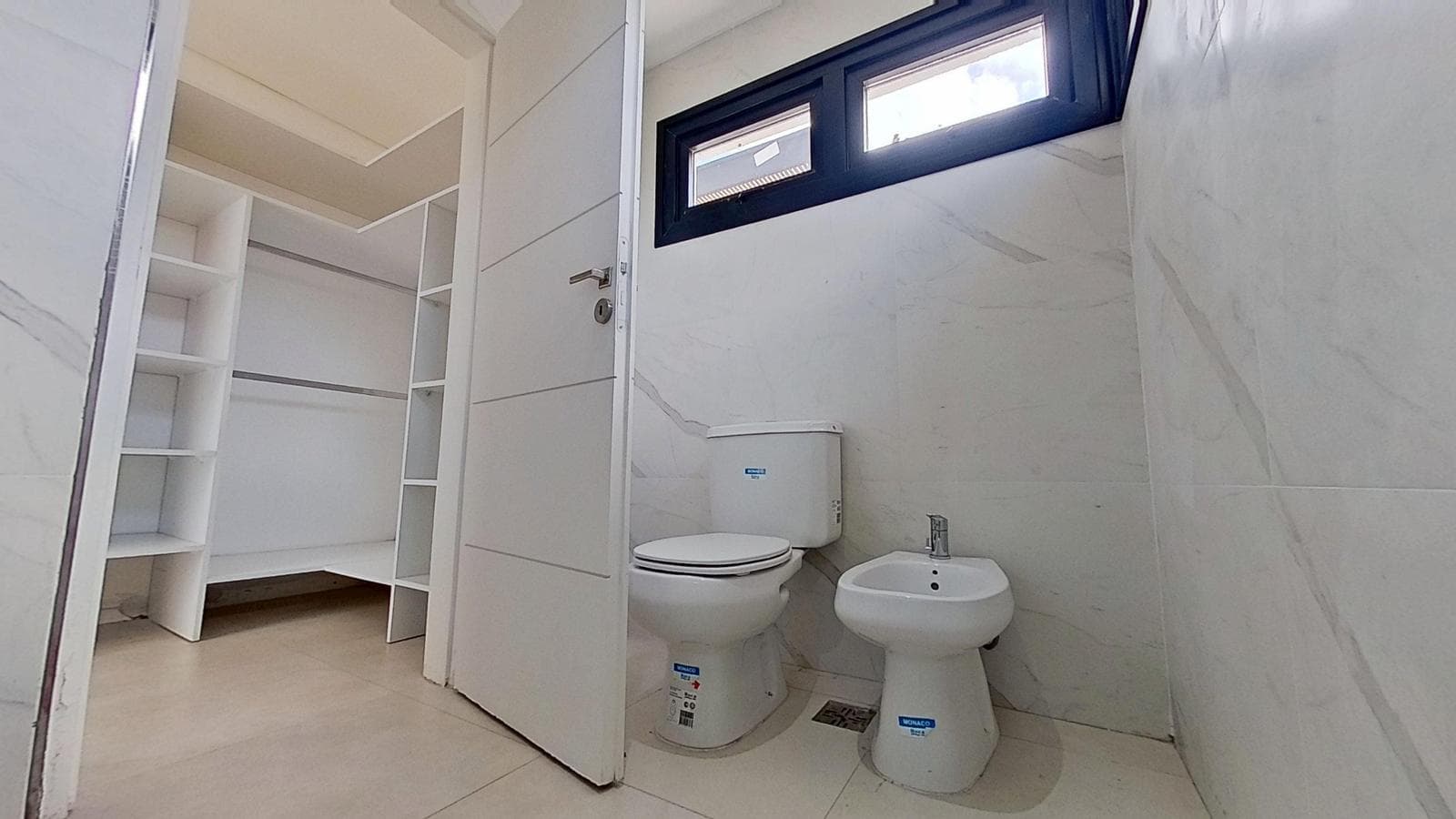 4-Bedroom Duplex for Sale with Private Terrace and 2 Parking Spaces – Vivo Tortuguitas