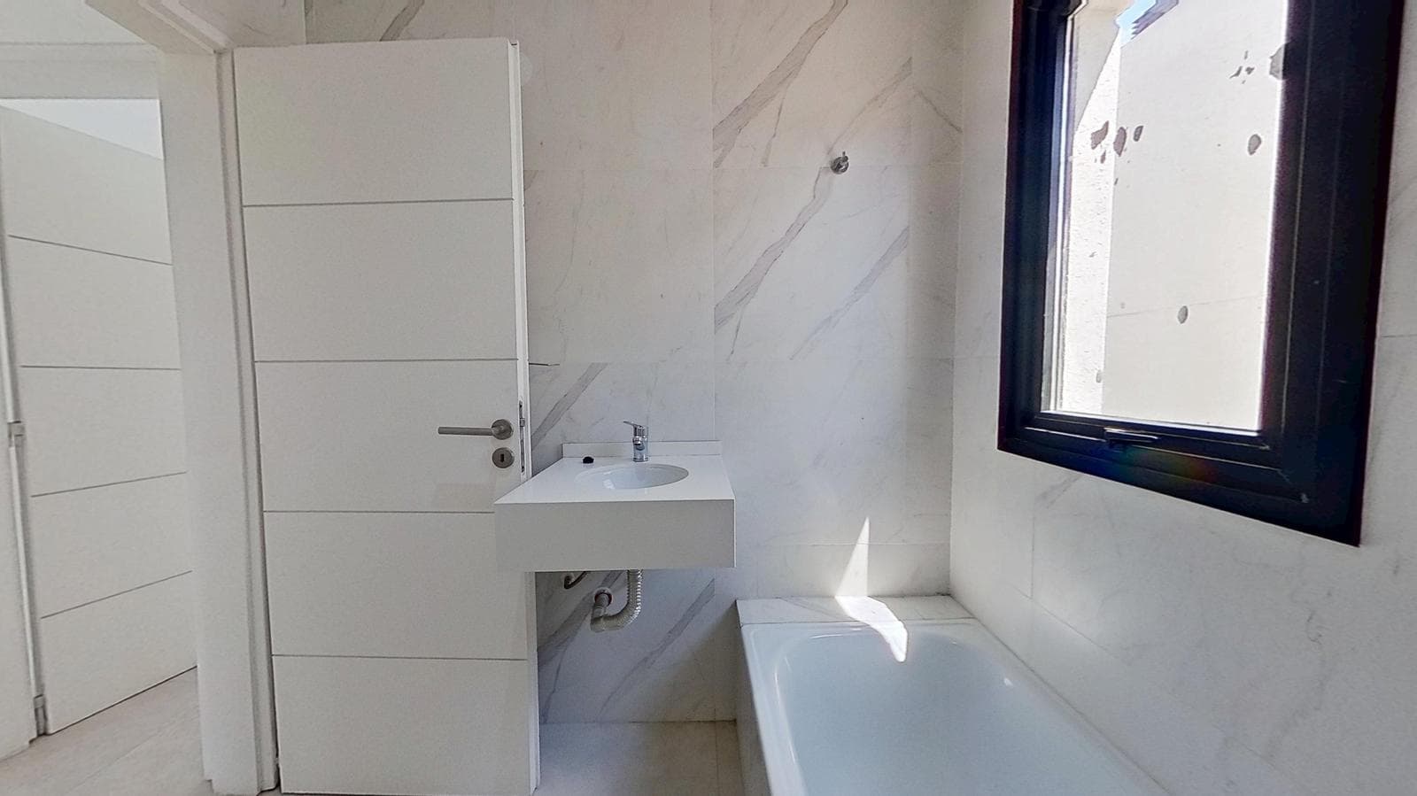 4-Bedroom Duplex for Sale with Private Terrace and 2 Parking Spaces – Vivo Tortuguitas