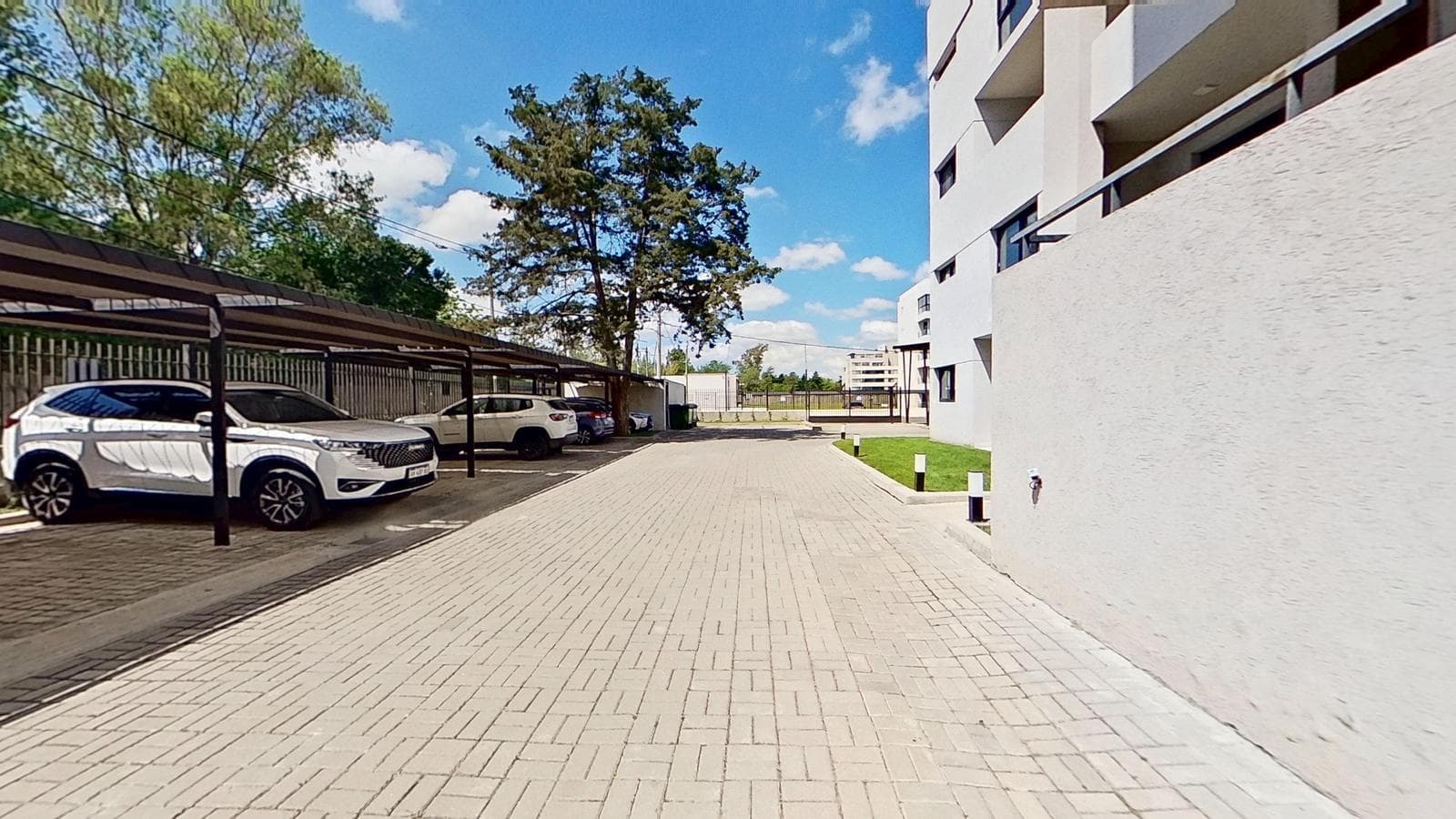 4-Bedroom Duplex for Sale with Private Terrace and 2 Parking Spaces – Vivo Tortuguitas