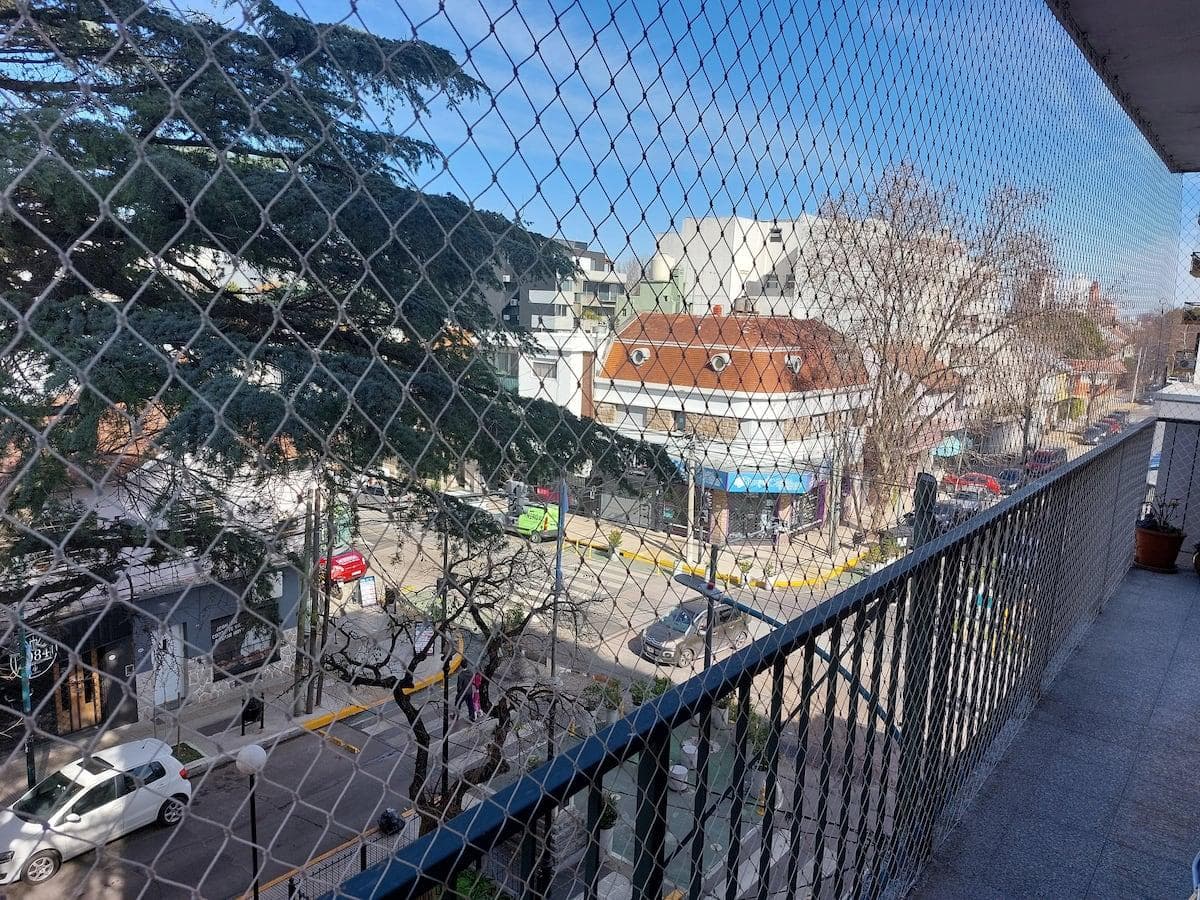 SHORT-TERM RENTAL: 3-Bedroom Apartment - La Lucila