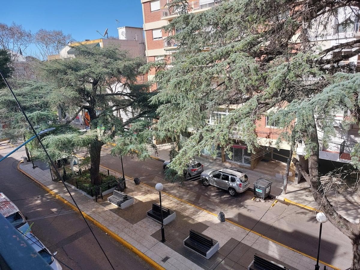 SHORT-TERM RENTAL: 3-Bedroom Apartment - La Lucila
