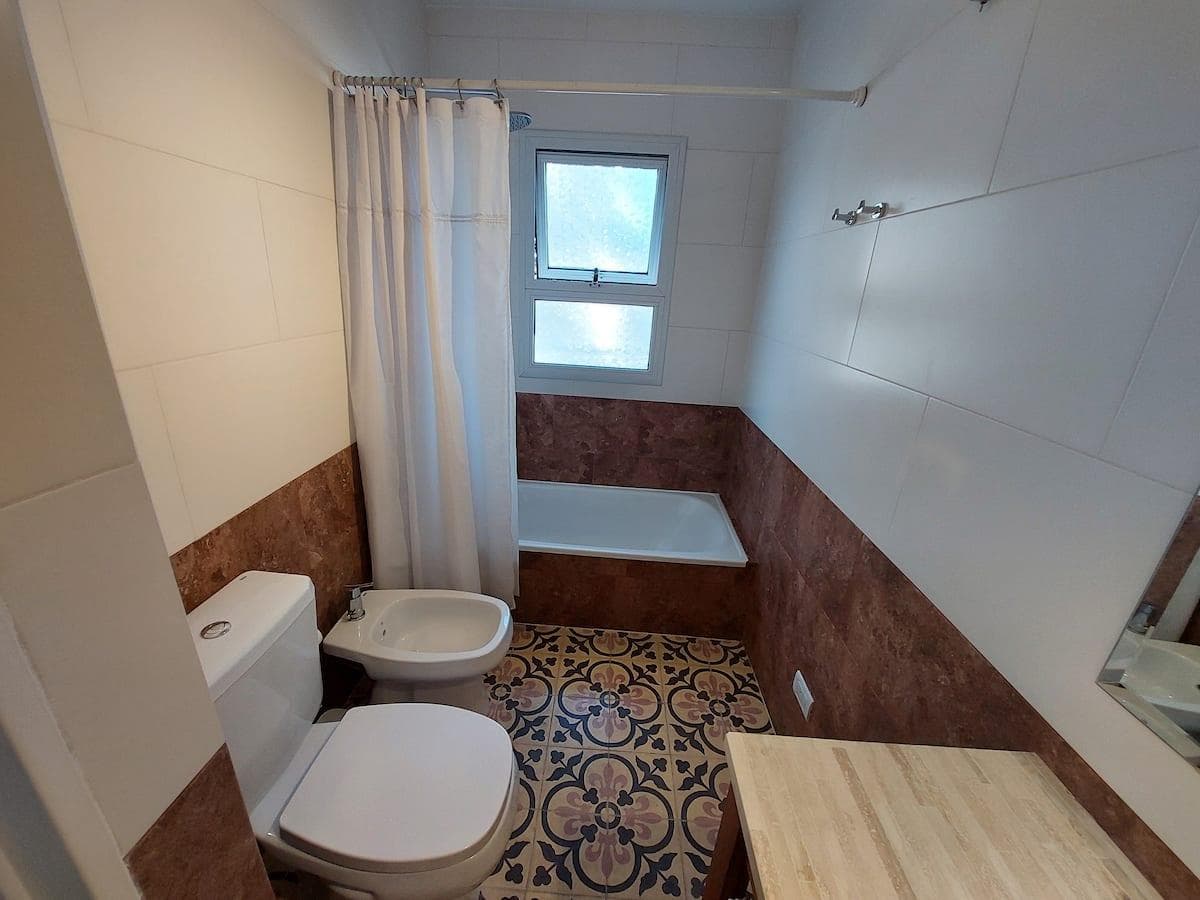 SHORT-TERM RENTAL: 3-Bedroom Apartment - La Lucila