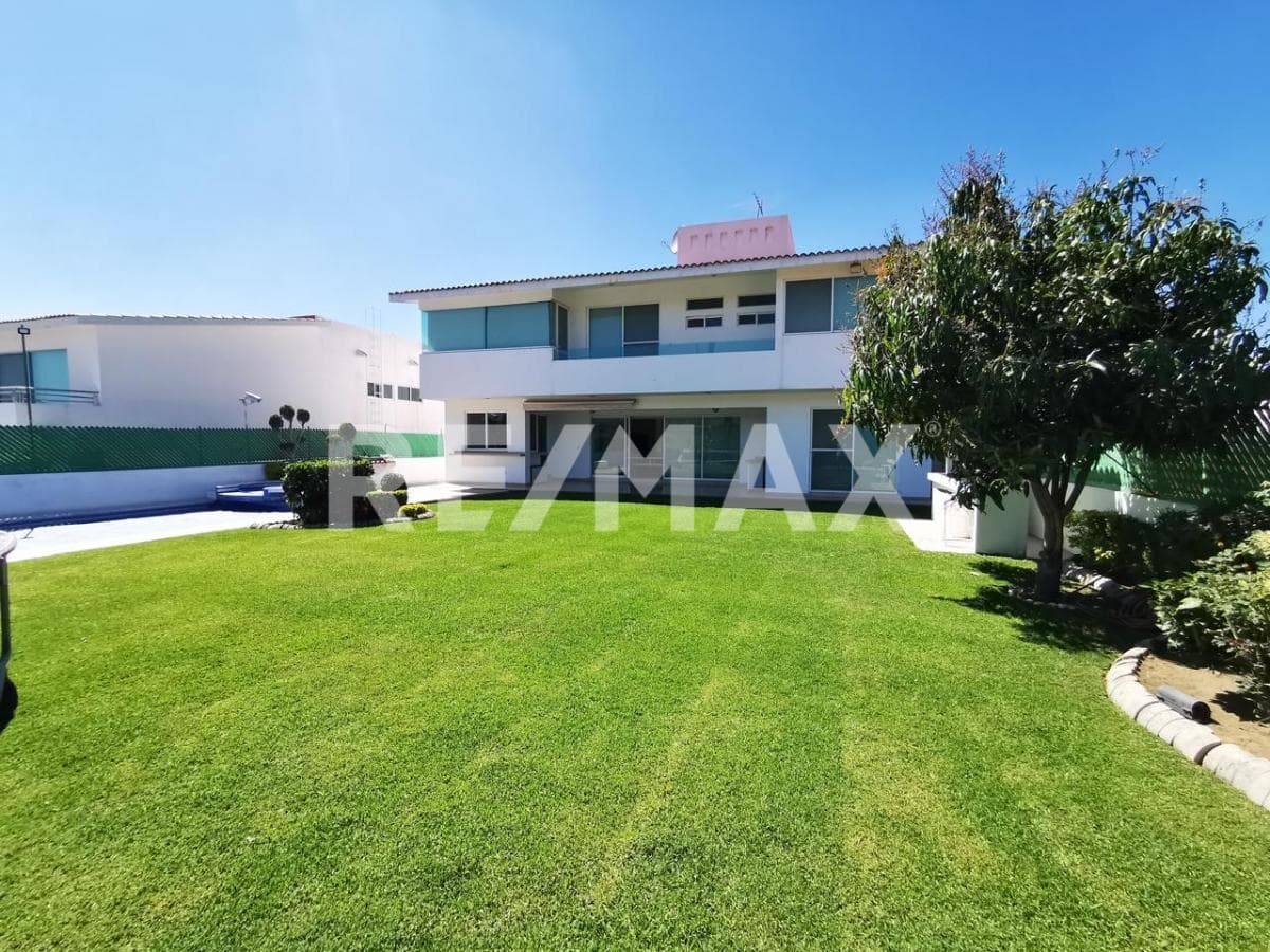 House for Sale in Morelos, Lomas de Cocoyoc