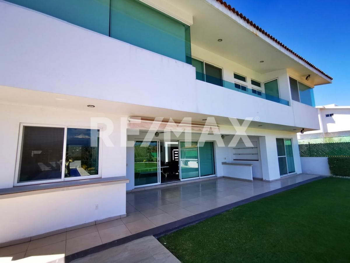 House for Sale in Morelos, Lomas de Cocoyoc
