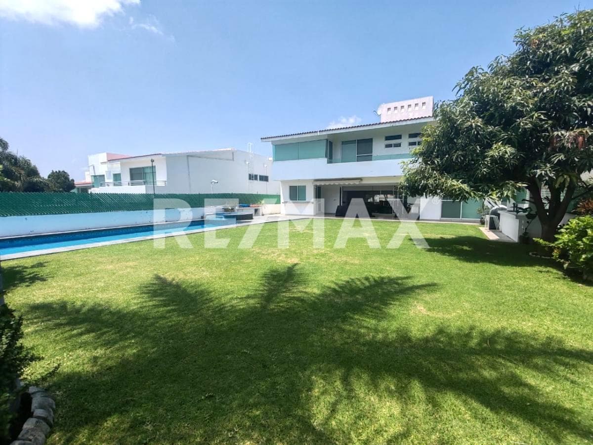 House for Sale in Morelos, Lomas de Cocoyoc