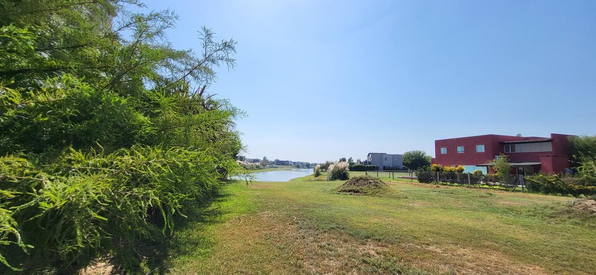 Waterfront lot for sale. El Canton - Islas