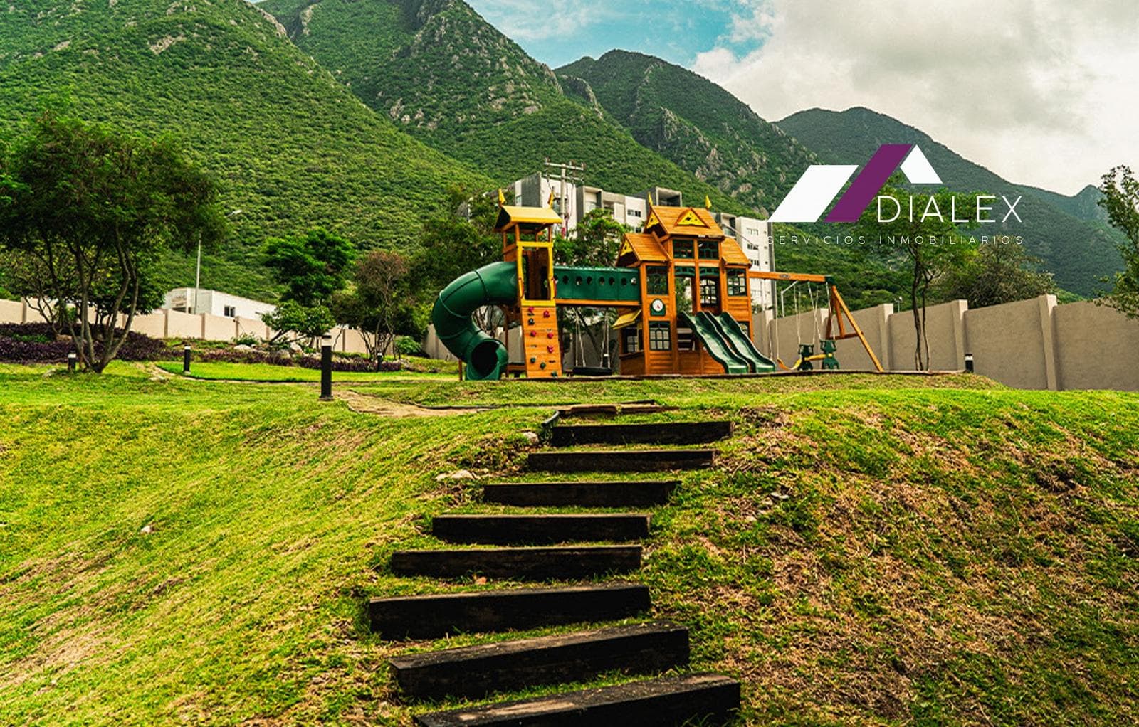 FOR SALE: Apartments in the COLINAS DEL HUAJUCO Development, National Highway, MONTERREY—2 and 3 Bedrooms