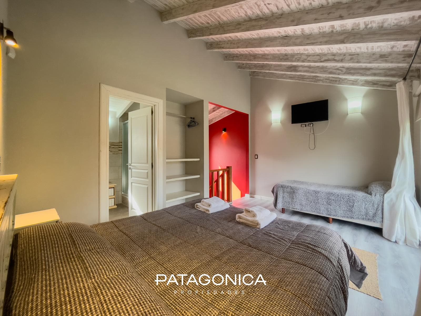 APARTMENT FOR SALE. 1 BEDROOM WITH GAS. UF 10. EL ONCE NEIGHBORHOOD