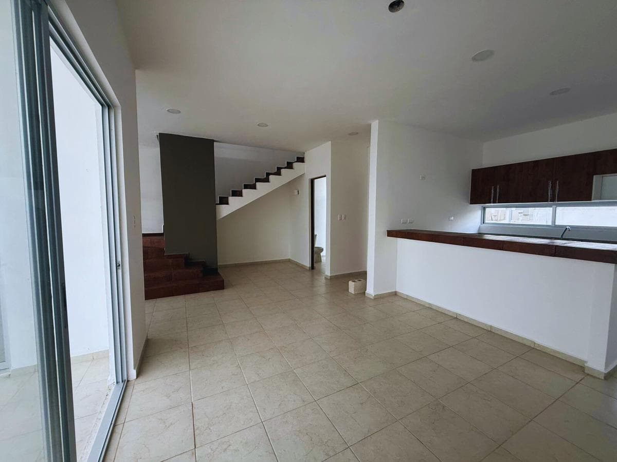 House in Real Montejo with easy access to the ring road, Mérida