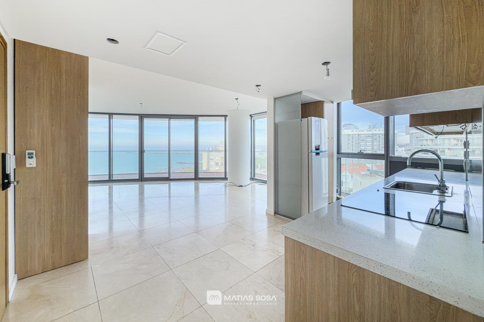 For Sale - Apartment - Maral Explanada - Full Amenities - Architect Cesar Pelli