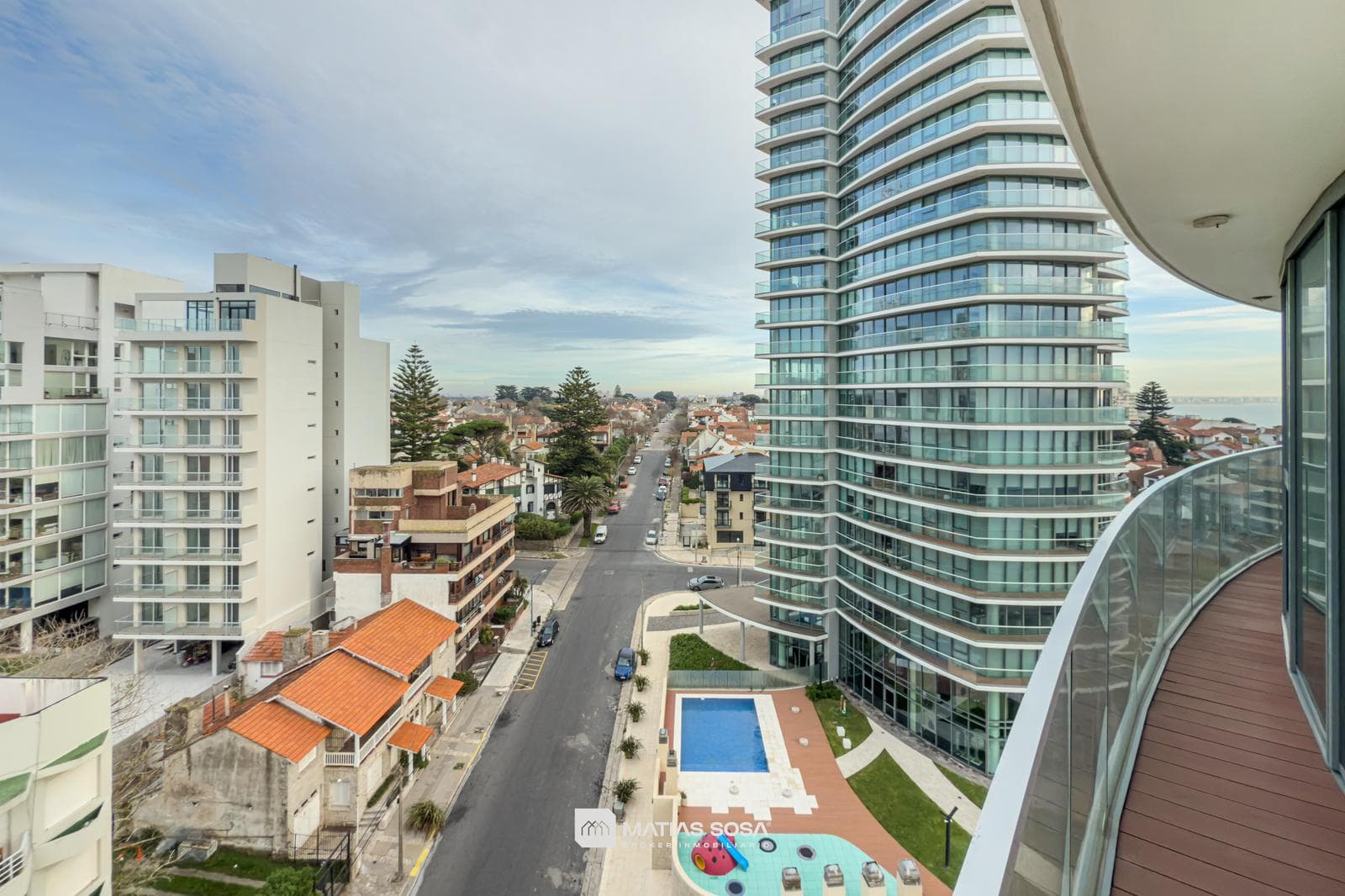 For Sale - Apartment - Maral Explanada - Full Amenities - Architect Cesar Pelli