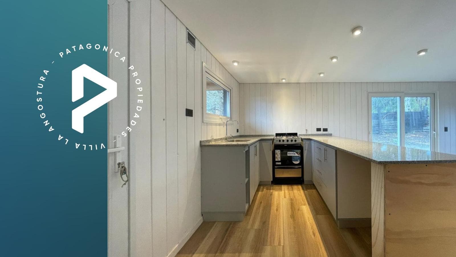 BRAND-NEW HOUSE FOR SALE. 2 bedrooms + garden. Natural gas. Tres Cerros neighborhood