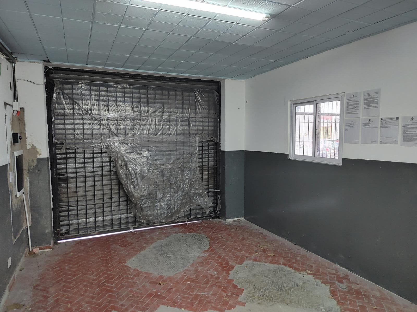 Galpón en Floresta apto para la Industria 220mts2- Venta
